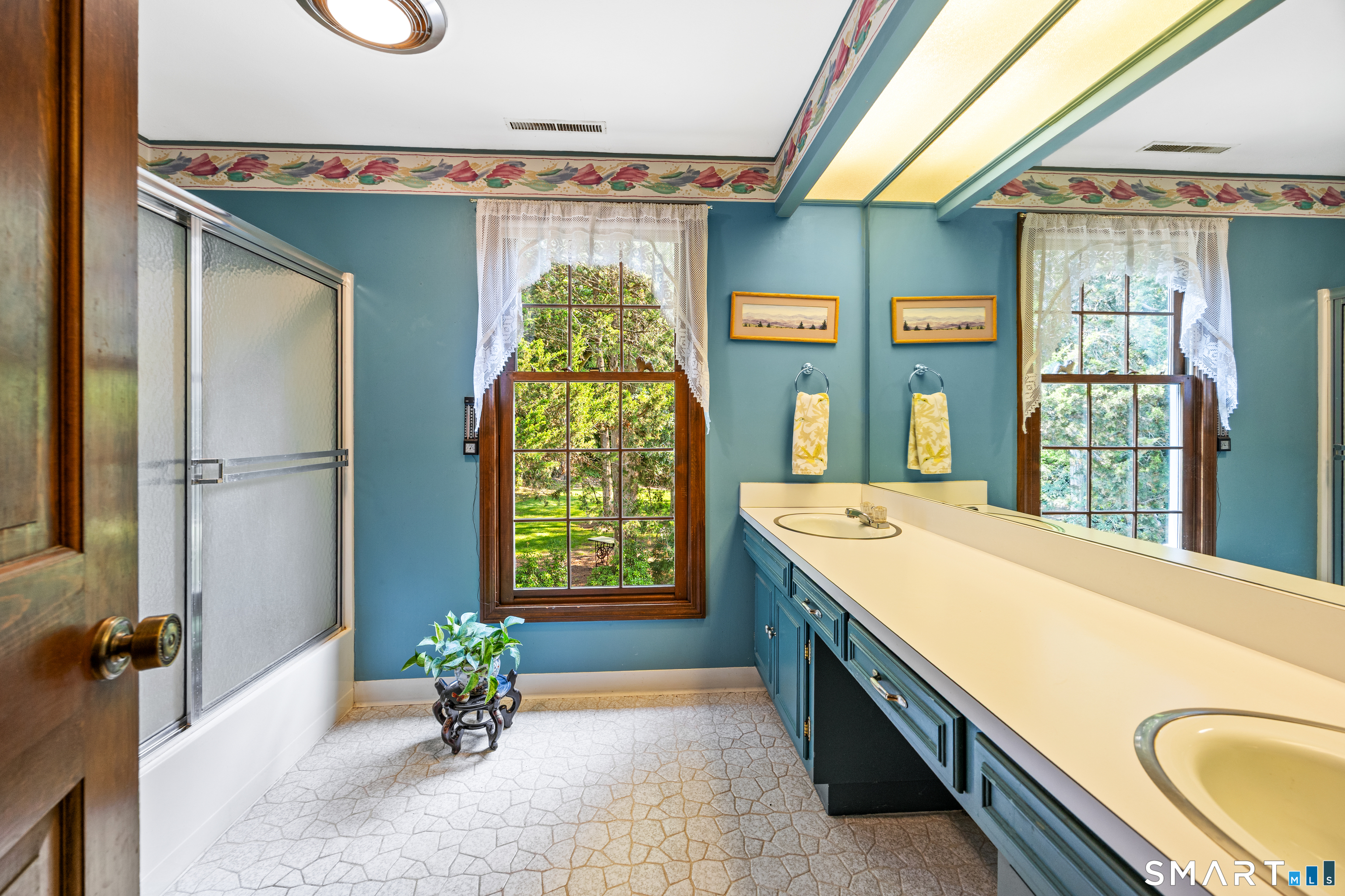 791 Wallingford Road Cheshire, CT 06410 - Photo 21 of 40
