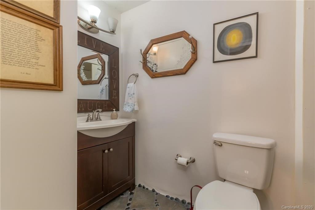 129 Brandon Road Hendersonville, NC 28739 - Photo 21 of 40