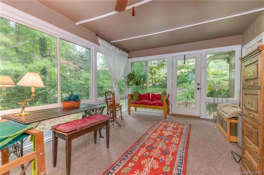 129 Brandon Road Hendersonville, NC 28739 - Photo 23 of 40