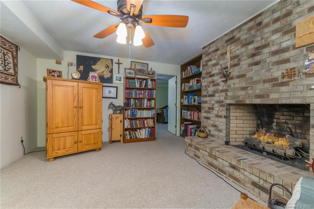129 Brandon Road Hendersonville, NC 28739 - Photo 26 of 40
