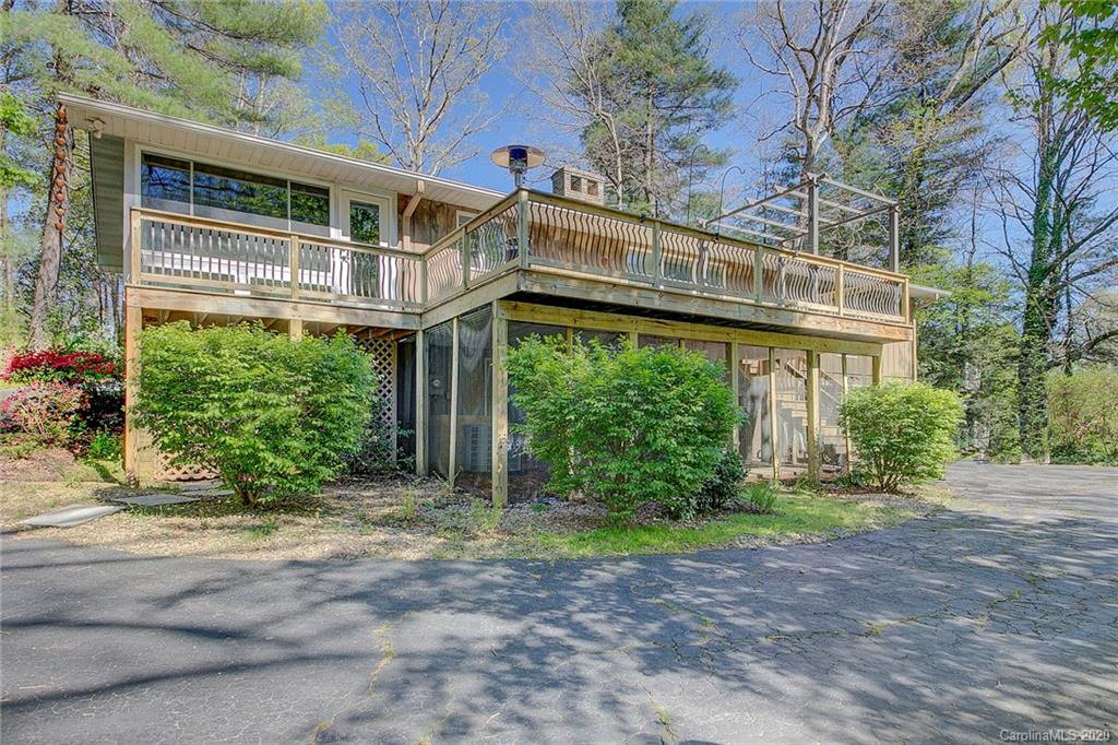 129 Brandon Road Hendersonville, NC 28739 - Photo 32 of 40