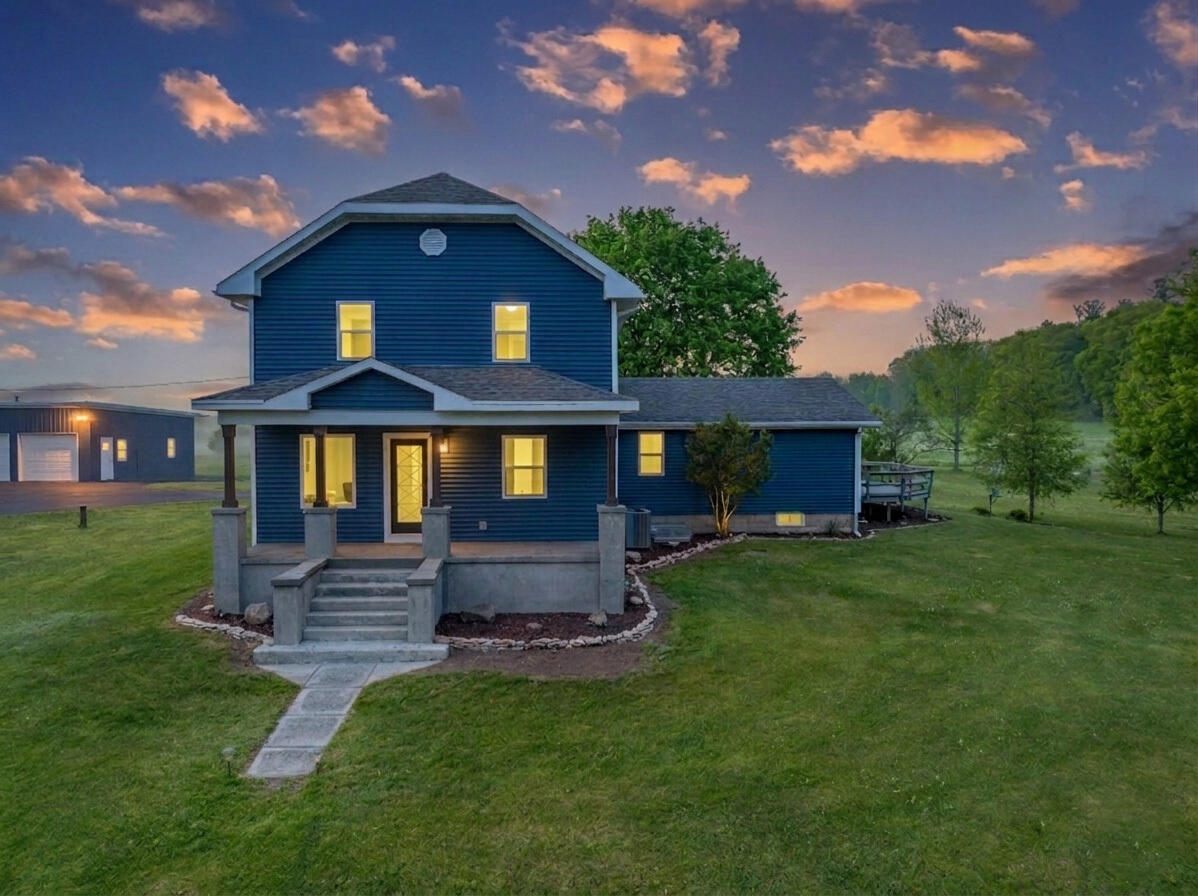 11607 Schad Road Schleswig, WI 53042 - Photo 12 of 36 Twilight