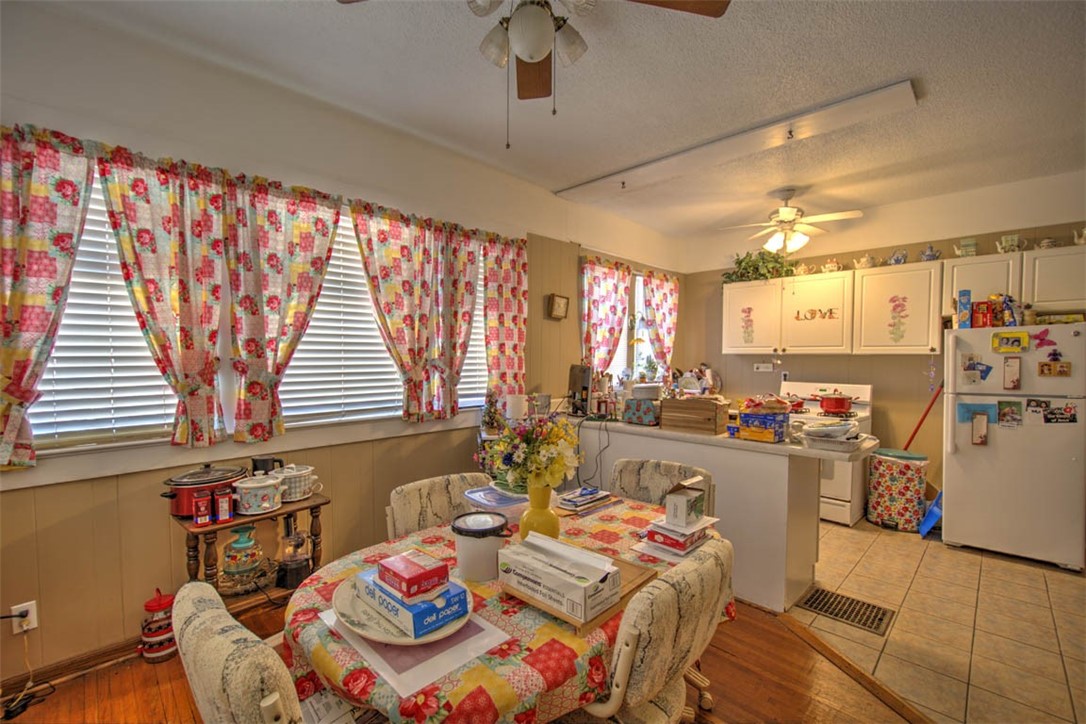 1047 West Main Street Decatur, IL 62522 - Photo 10 of 27 Gallery Image 10