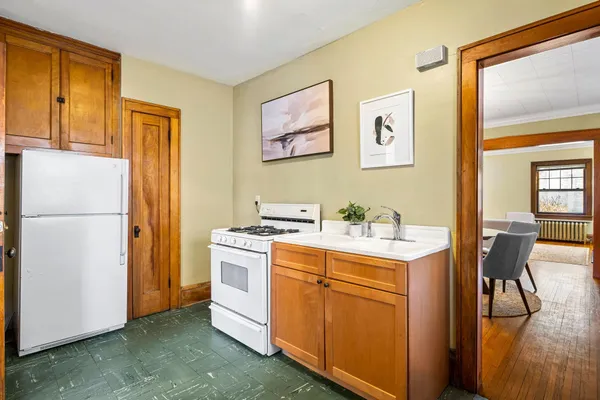 $649,000 | 4752 Lyndale Avenue South, Minneapolis, MN 55419