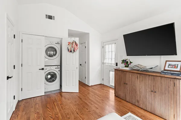 $699,900 | 1516 Lawrence Street, Houston, TX 77008