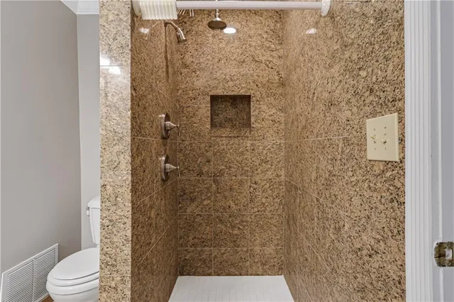 $240,000 | 3655 Habersham Road Northeast, Unit 254B, Atlanta, GA 30305