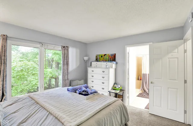 $280,000 | 2210 South Laurelwood Circle, Bloomington, IN 47401