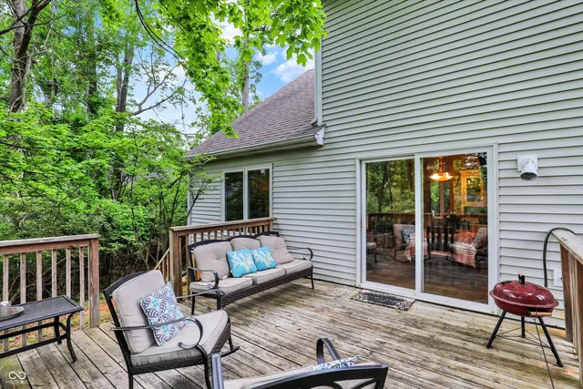 $280,000 | 2210 South Laurelwood Circle, Bloomington, IN 47401