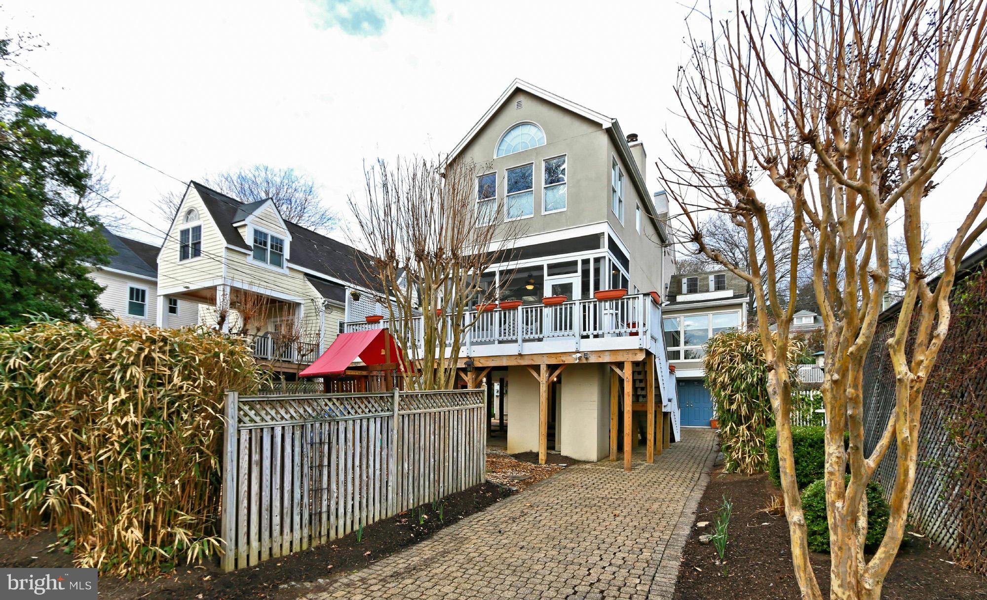 1507 Russell Road Alexandria, VA 22301 - Photo 2 of 30 Exterior (Rear)