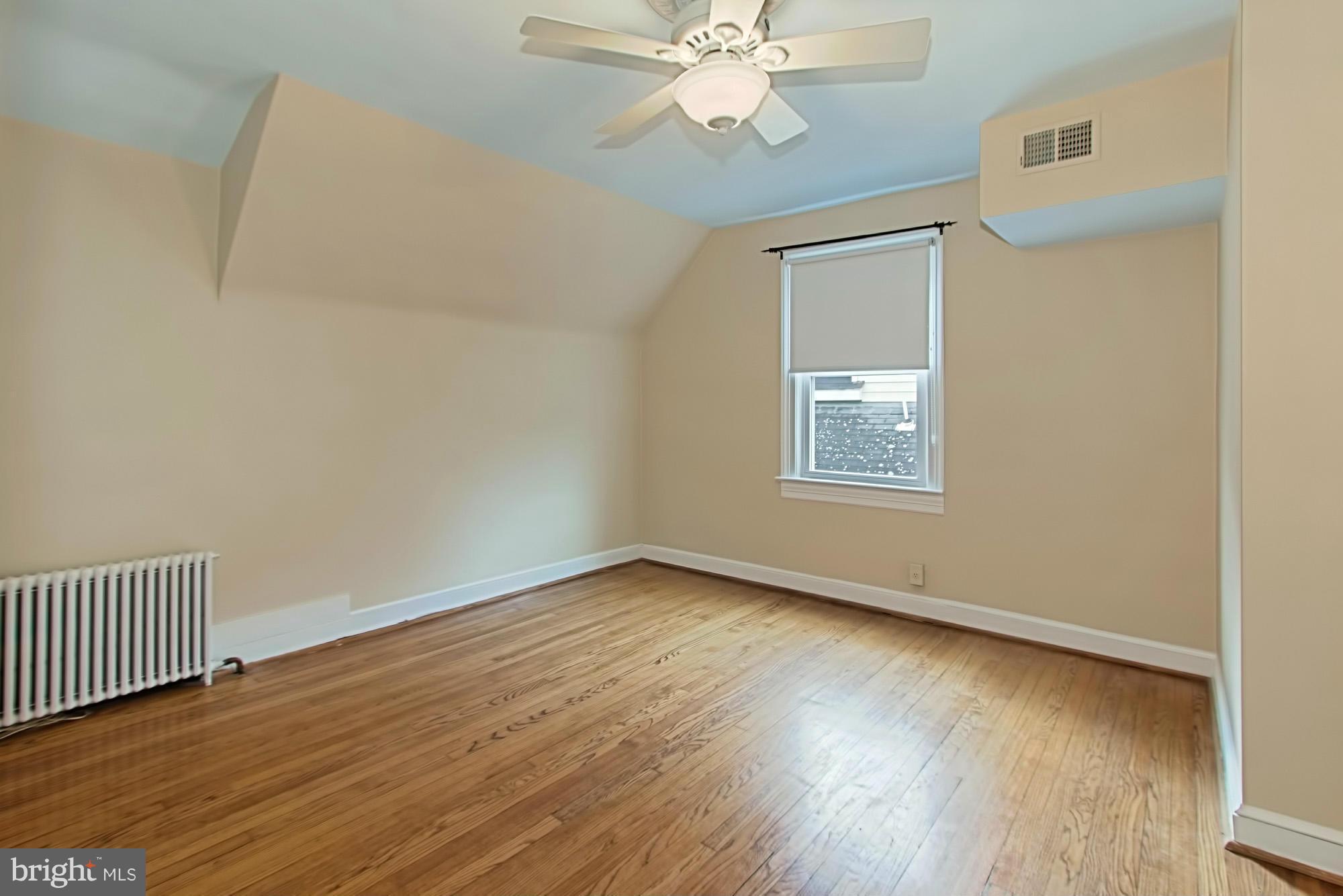 1507 Russell Road Alexandria, VA 22301 - Photo 19 of 30 Bedroom