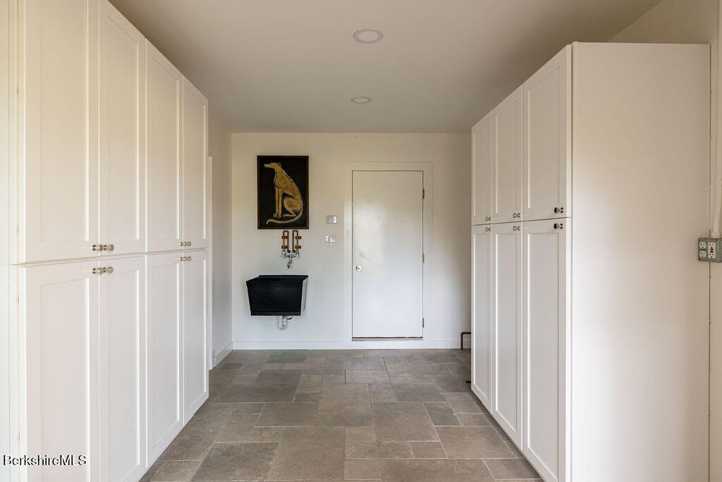 302 A Egremont Plain Road Egremont, MA 01230 - Photo 25 of 66 302 A Egremont Plain