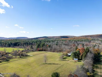 $2,250,000 | 302 A Egremont Plain Road, Egremont, MA 01230