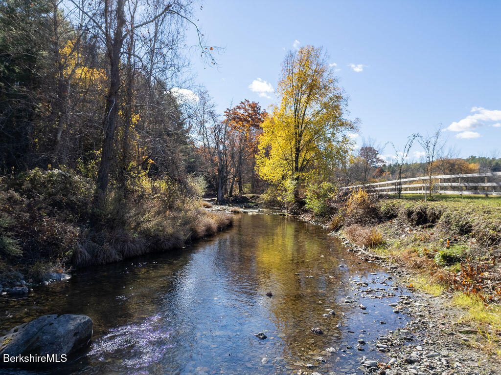 302 A Egremont Plain Road Egremont, MA 01230 - Photo 9 of 66 302 A Egremont Plain
