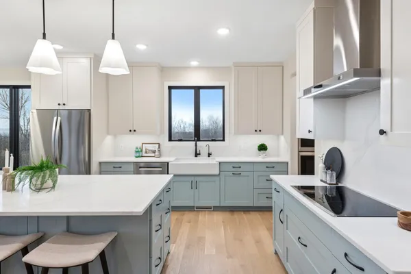 $1,400,000 | 3757 Brookside Drive, Chaska, MN 55318