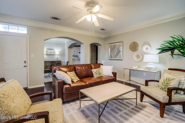 $2,800 | 2252 Beach Drive, Unit 1102, Gulfport, MS 39507