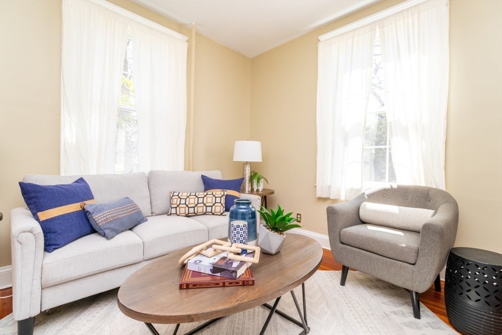 54 Southbourne Road Boston, MA 02130 - Photo 4 of 41 Gallery Image 4