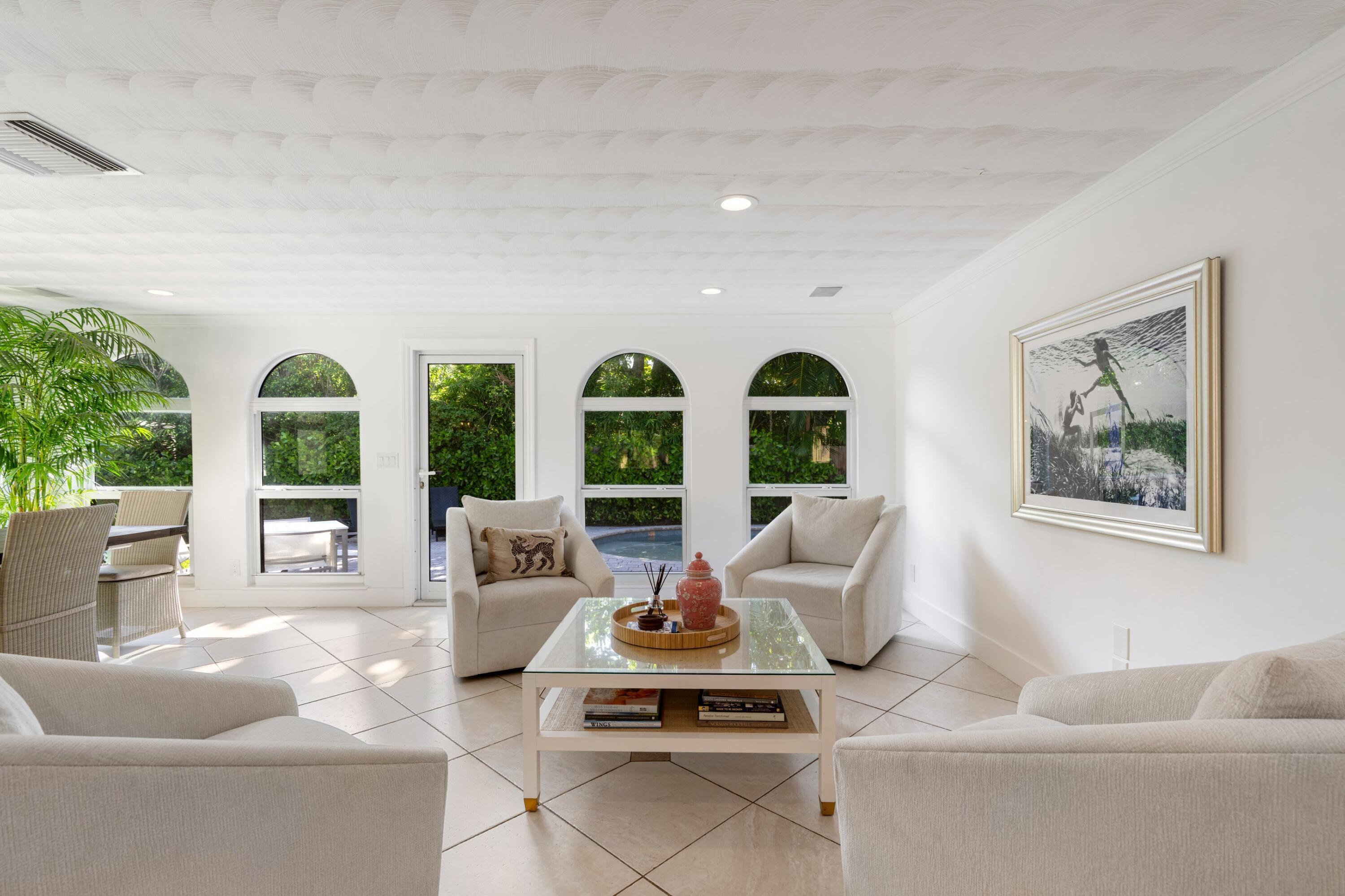 35 Anna Street Ocean Ridge, FL 33435 - Photo 5 of 75 Family Room