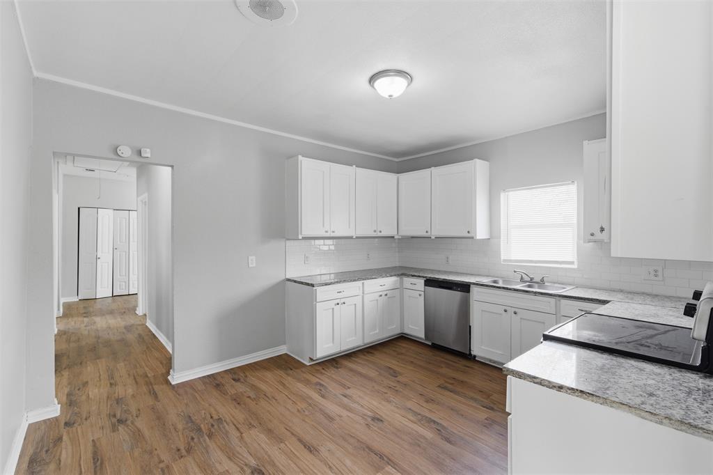 814 North Walnut Street Sherman, TX 75090 - Photo 4 of 25