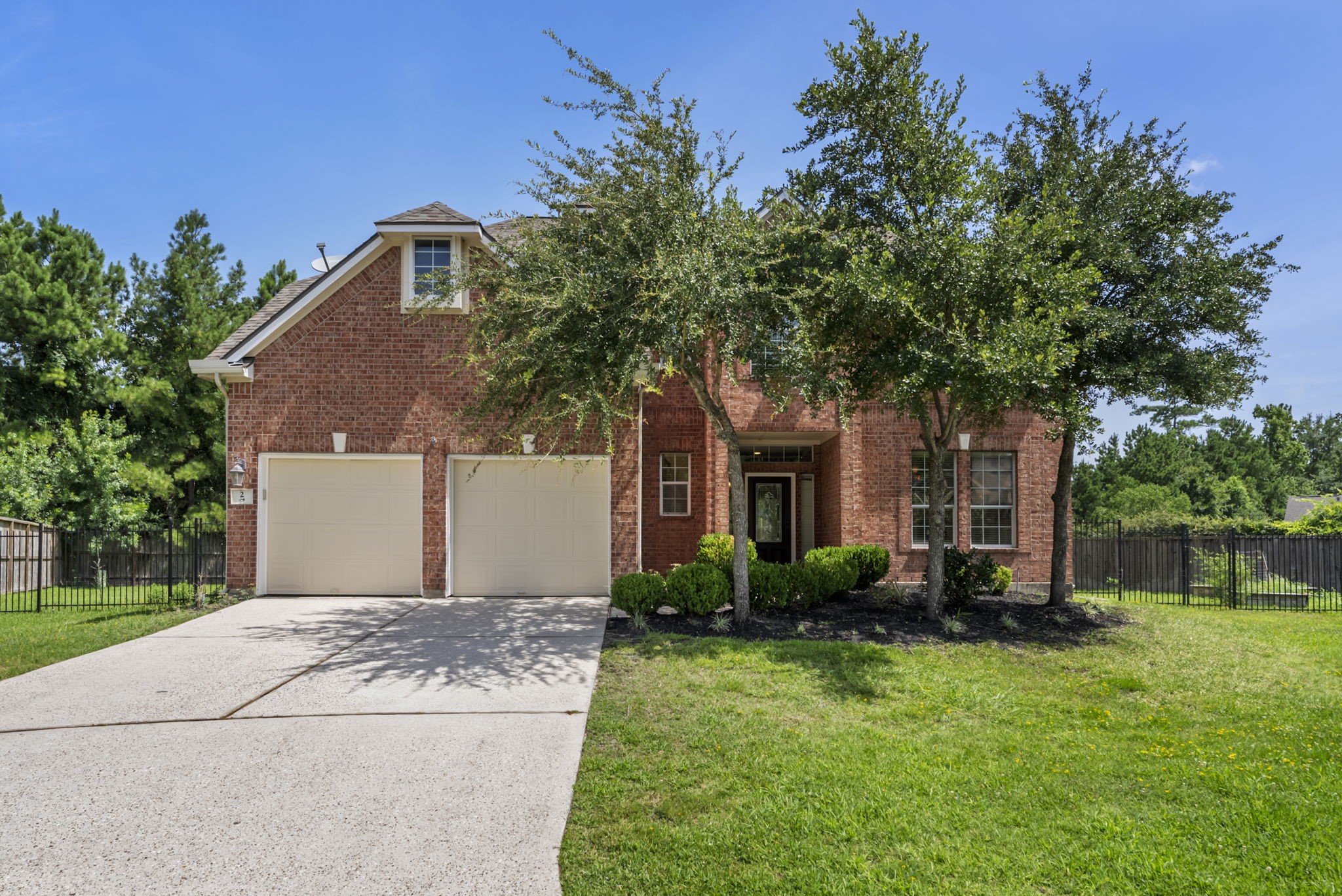 2 Granite Path Place Spring, TX 77389 - Photo 2 of 32