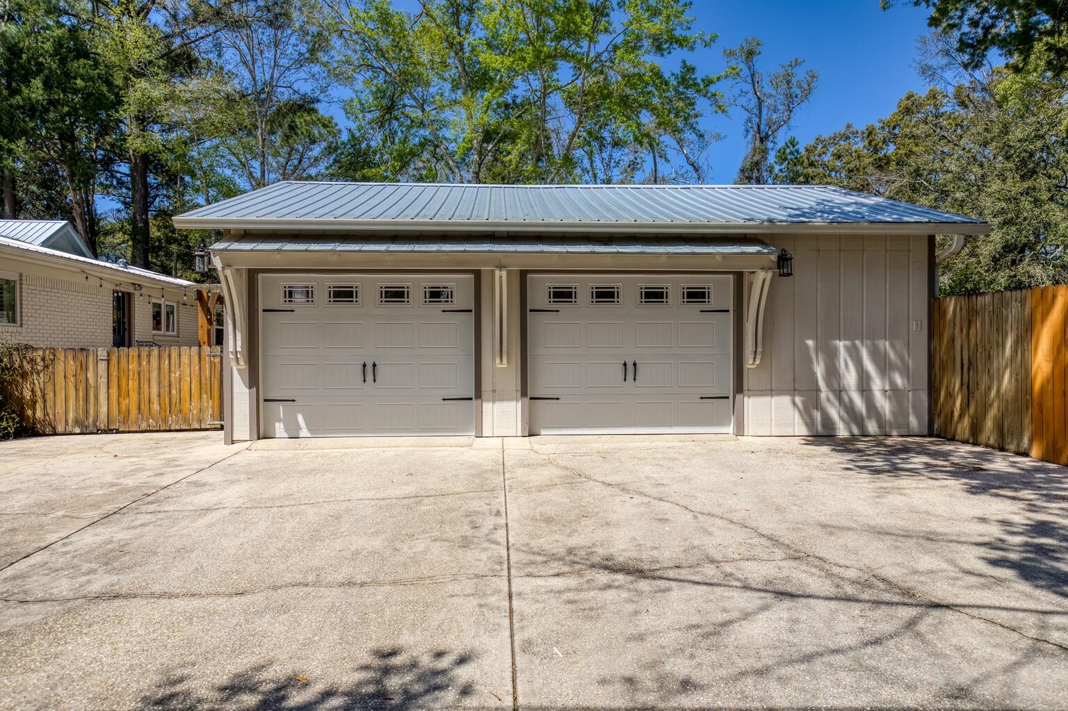 357 Fig Avenue Fairhope, AL 36532 - Photo 7 of 41