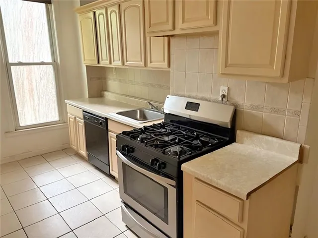 $829,900 | 1332 Saint Marks Avenue | Weeksville