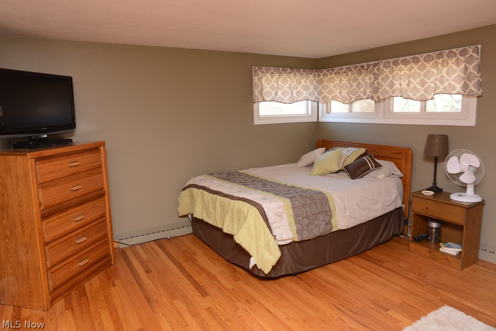 105 Trease Road Wadsworth, OH 44281 - Photo 12 of 19 The largest bedroom of them all