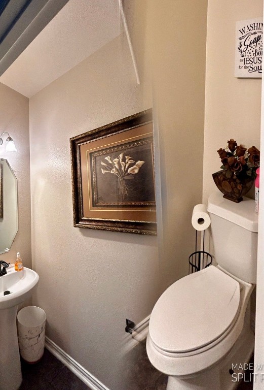 3114 Double Jack Court Spring, TX 77373 - Photo 19 of 41 a bathroom with a toilet and a sink