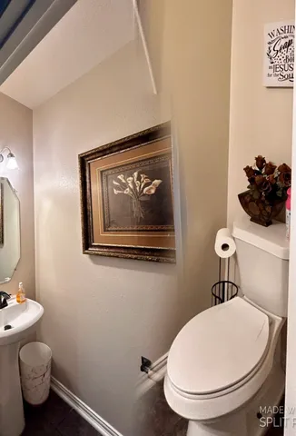 a view of a living room