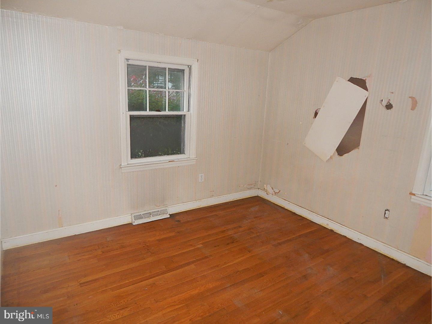 30 Diverty Road Pennington, NJ 08534 - Photo 4 of 10