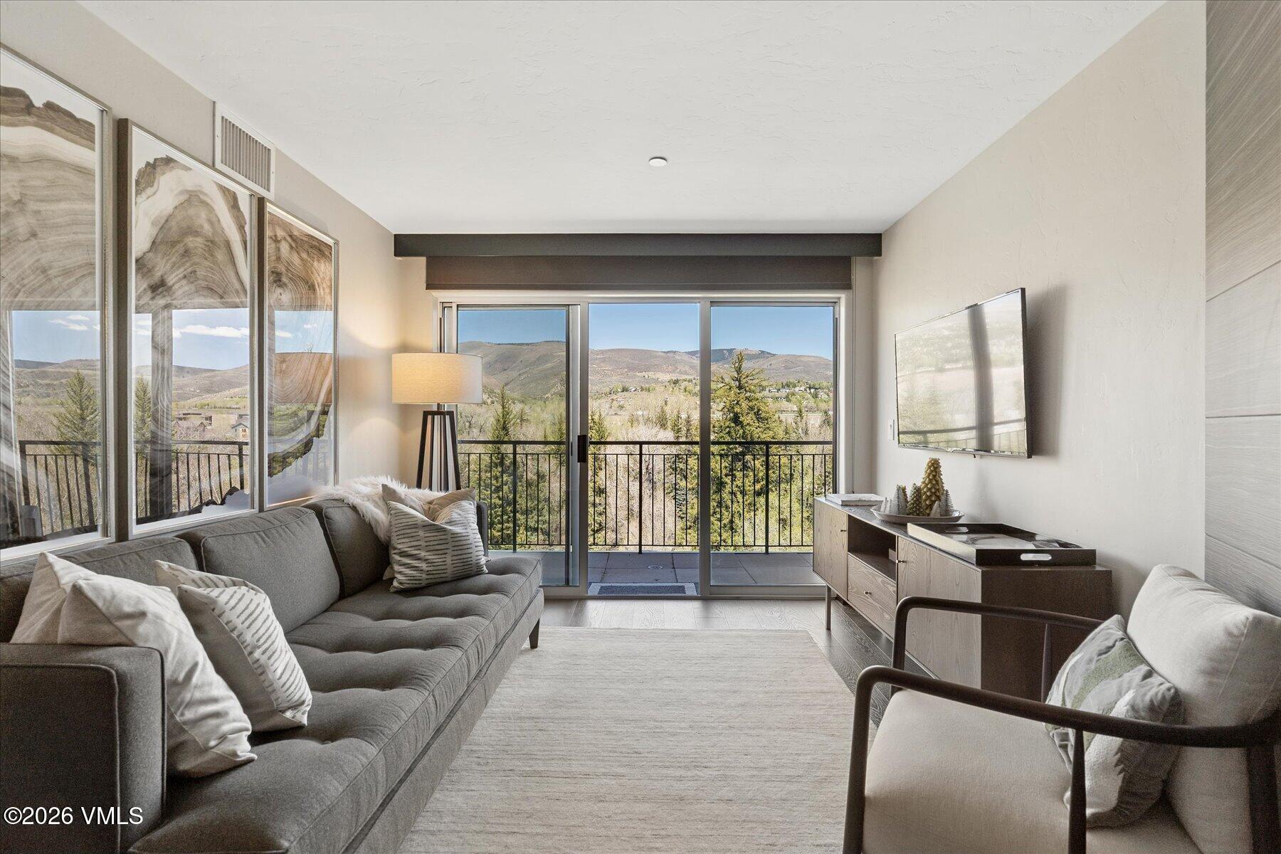97 Main Street, Unit 308 Edwards, CO 81632 - Photo 6 of 23 31-DSC8024