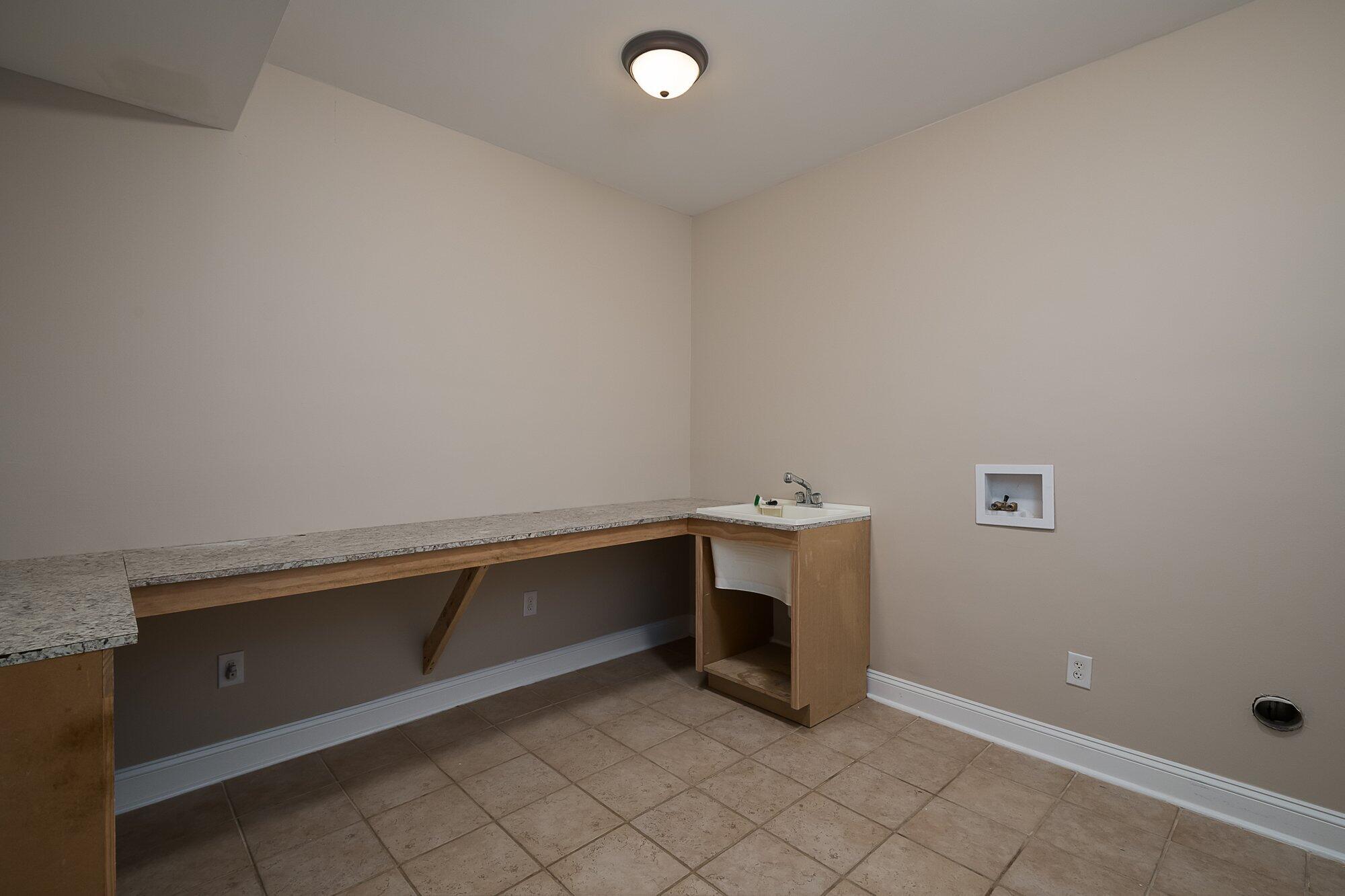 3070 Goshen Road Winchester, KY 40391 - Photo 28 of 38 3070_goshen_rd_3_27_24-032.jpg-SMALL