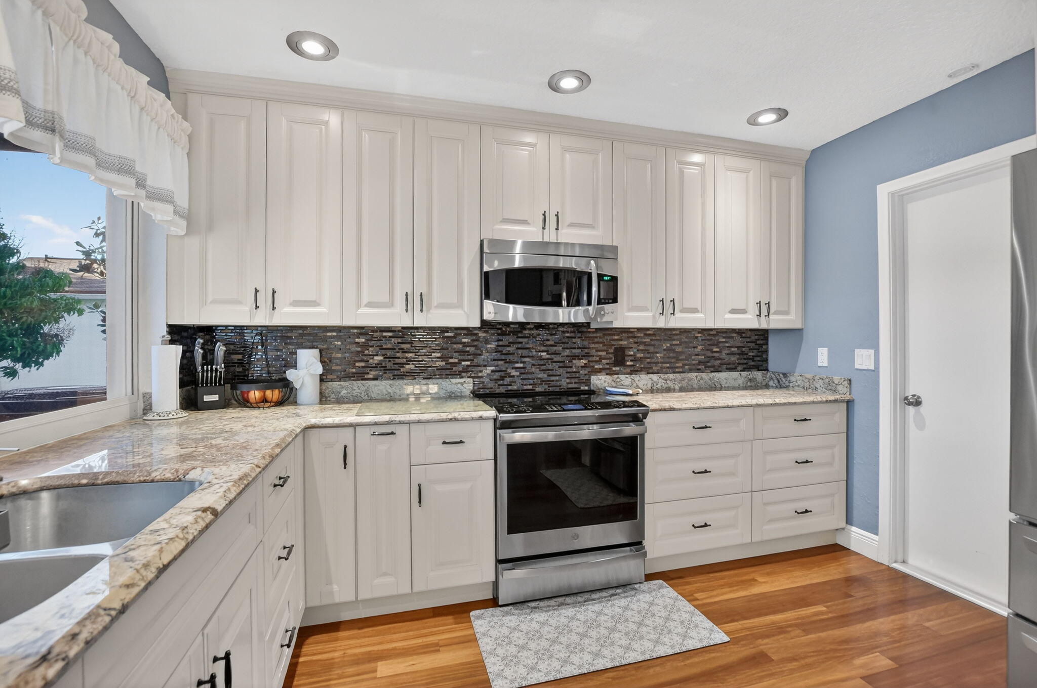 18298 102nd Way South, Unit S Boca Raton, FL 33498 - Photo 6 of 54 1D8BE8C0-D7D5-4587-84E7-40B3169F089B