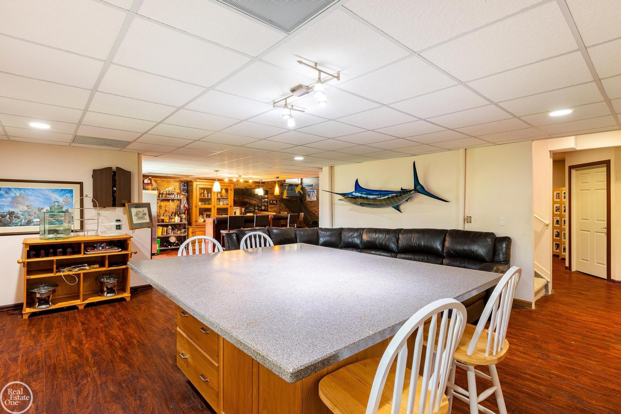2457 Andover Boulevard Rochester, MI 48306 - Photo 43 of 74 50127734-42.JPG