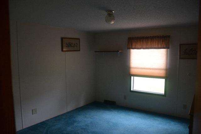 634 Palmyra Road Dixon, IL 61021 - Photo 8 of 15
