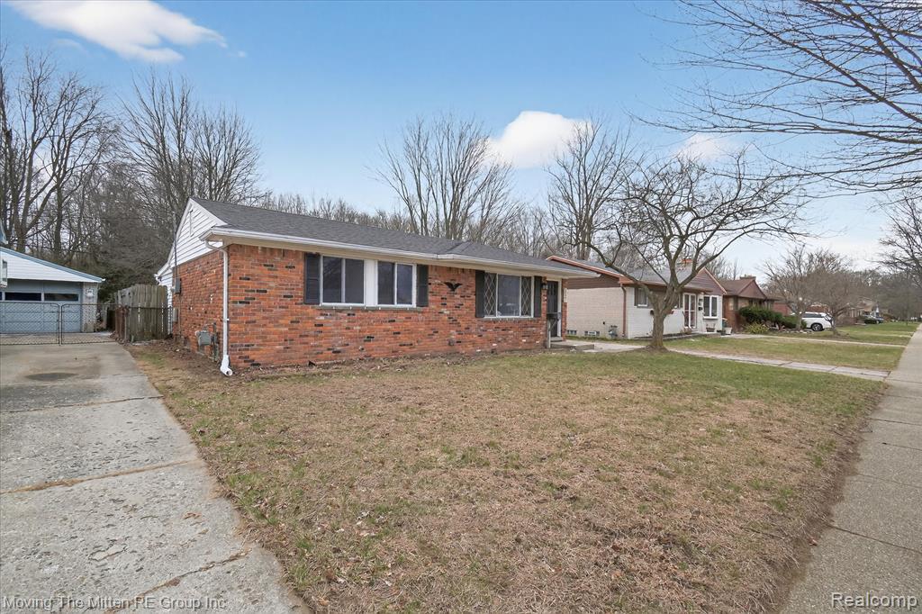 38061 Walnut Street Romulus, MI 48174 - Photo 3 of 68