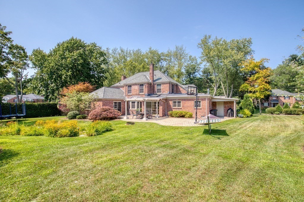 123 Englewood Road Longmeadow, MA 01106 - Photo 2 of 41