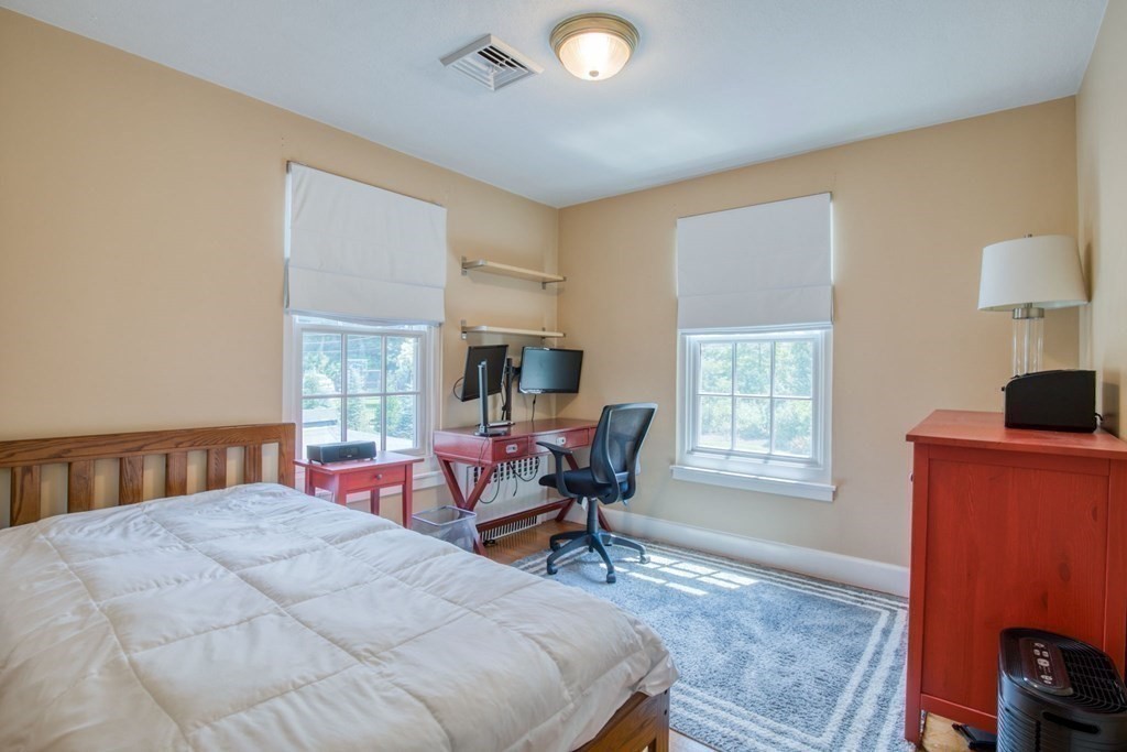 123 Englewood Road Longmeadow, MA 01106 - Photo 32 of 41