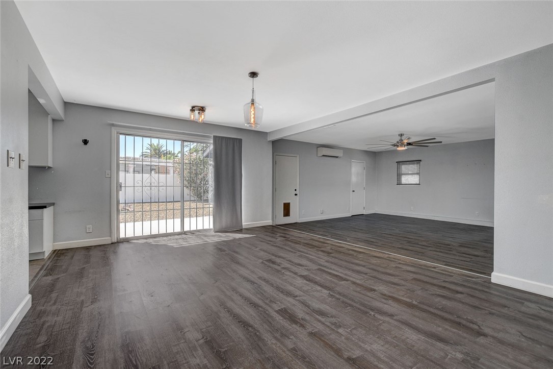 331 Xavier Street Las Vegas, NV 89107 - Photo 11 of 57