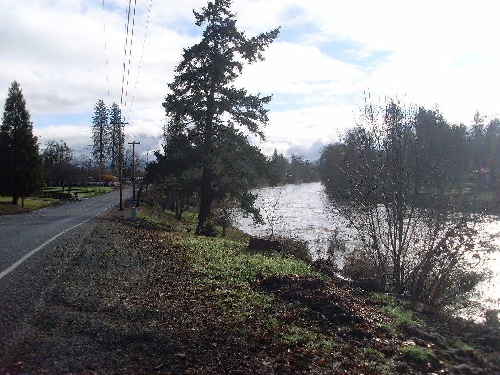 3440 Lower River Road Grants Pass, OR 97526 - Photo 27 of 29 Additional Photo