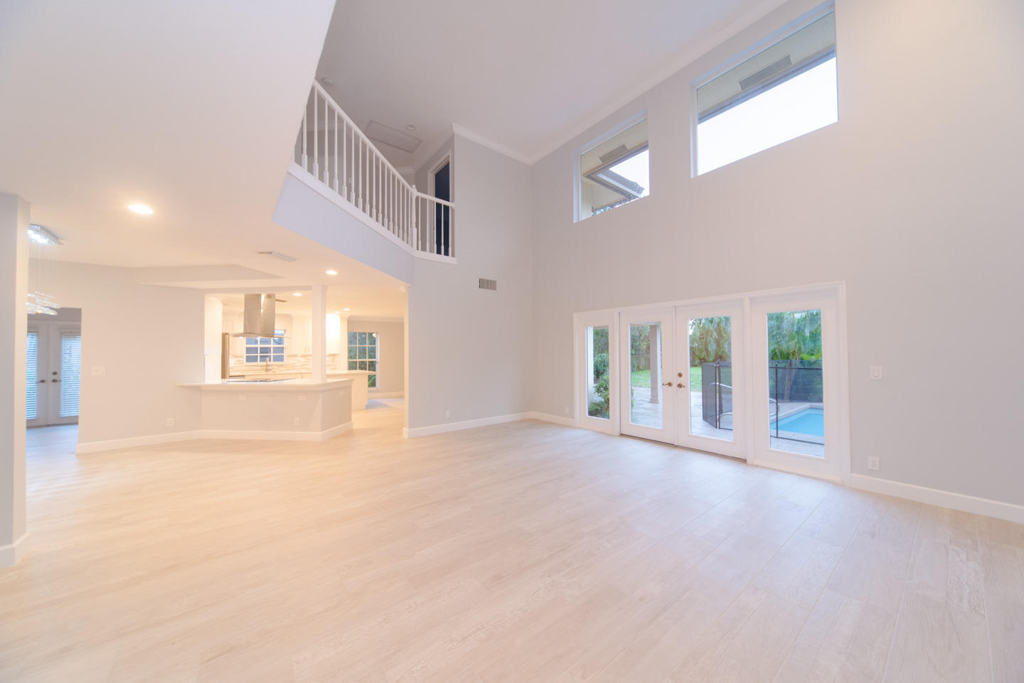 23240 L'Ermitage Circle Boca Raton, FL 33433 - Photo 2 of 4 5-Entry