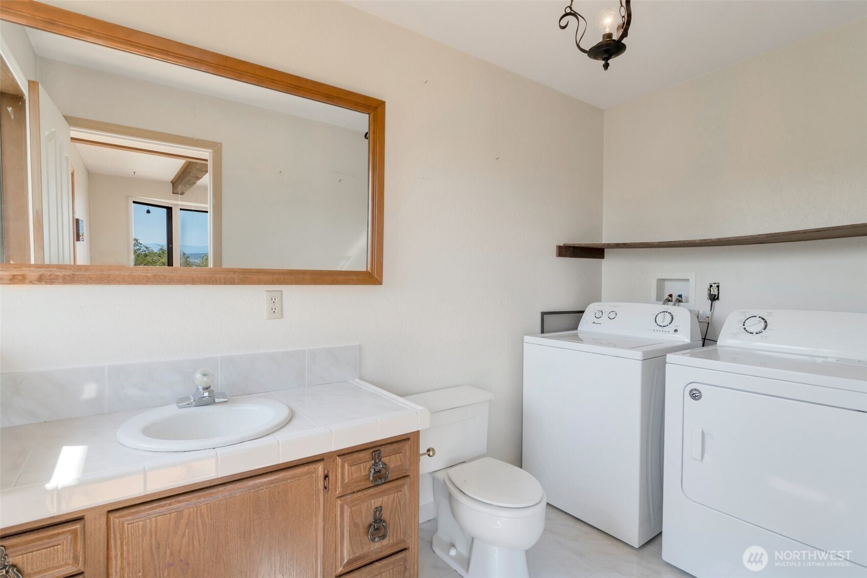 1926 Maple Street Everett, WA 98203 - Photo 11 of 33