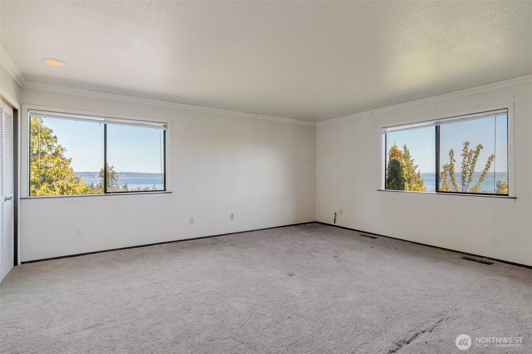 1926 Maple Street Everett, WA 98203 - Photo 15 of 33