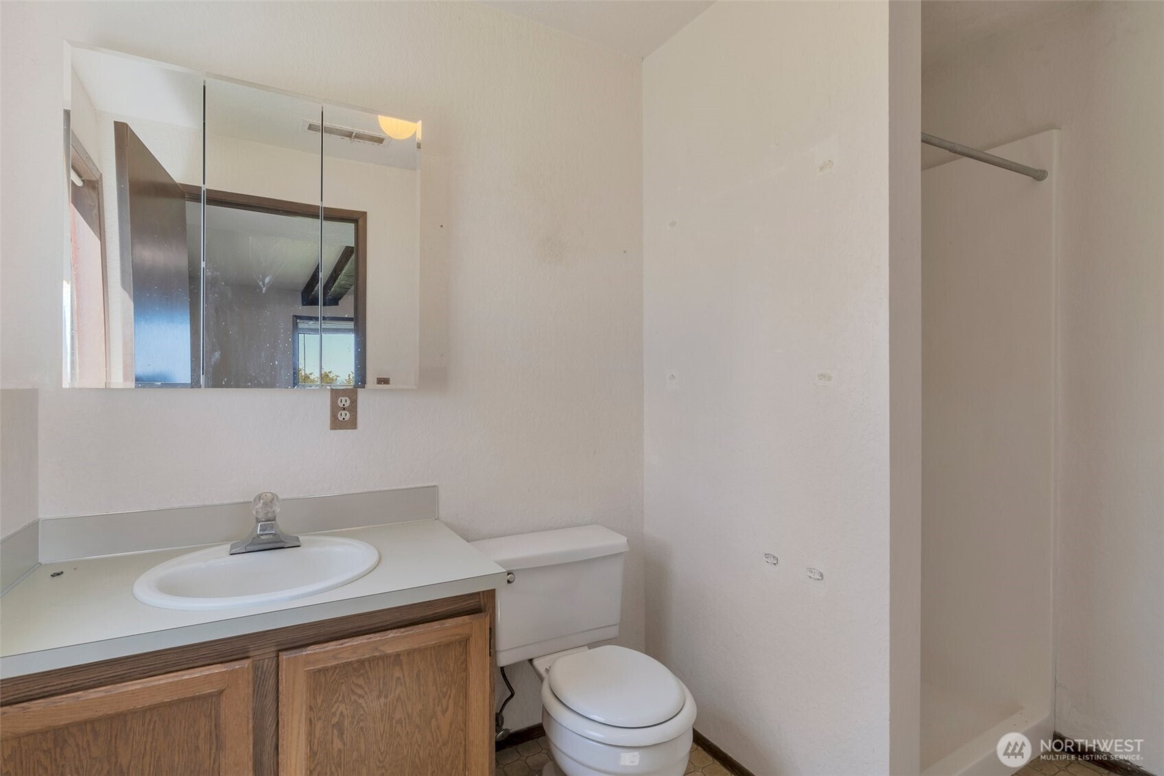 1926 Maple Street Everett, WA 98203 - Photo 19 of 33