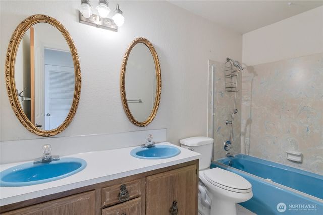 $1,050,000 | 1926 Maple Street, Everett, WA 98203