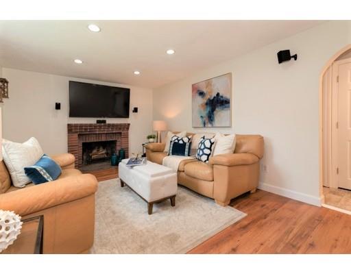 4 Erwin Road North Reading, MA 01864 - Photo 4 of 23 Gallery Image 4