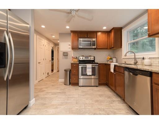 4 Erwin Road North Reading, MA 01864 - Photo 9 of 23 Gallery Image 9