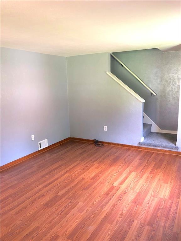 2399 Rose Garden Road Pittsburgh, PA 15220 - Photo 13 of 24 Gallery Image 13
