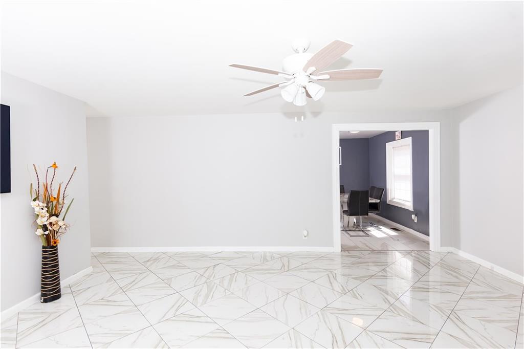 2445 North Franklin Road Indianapolis, IN 46219 - Photo 2 of 18 Gallery Image 2