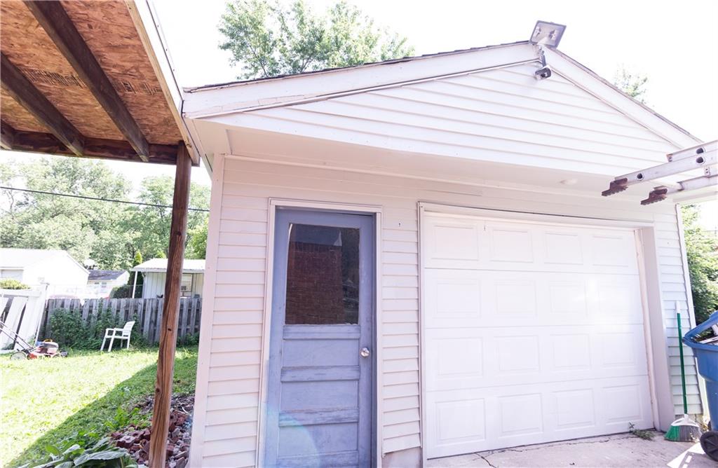 2445 North Franklin Road Indianapolis, IN 46219 - Photo 18 of 18 Gallery Image 18