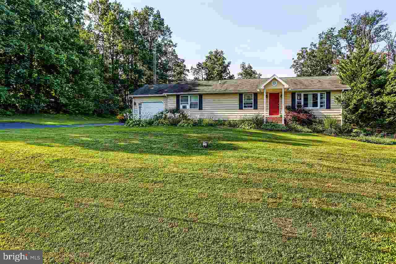 1011 Gettysburg Road Littlestown, PA 17340 - Photo 3 of 36